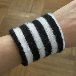 Black and white striped wristband